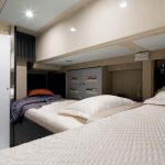 Azimut 66