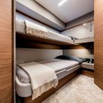 Scheda tecnica e foto del nuovo flybridge Ferretti 450