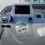 Scheda tecnica e foto del nuovo flybridge Ferretti 450