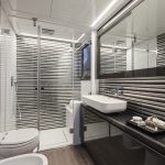 Pershing 70