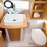 Sealine C330