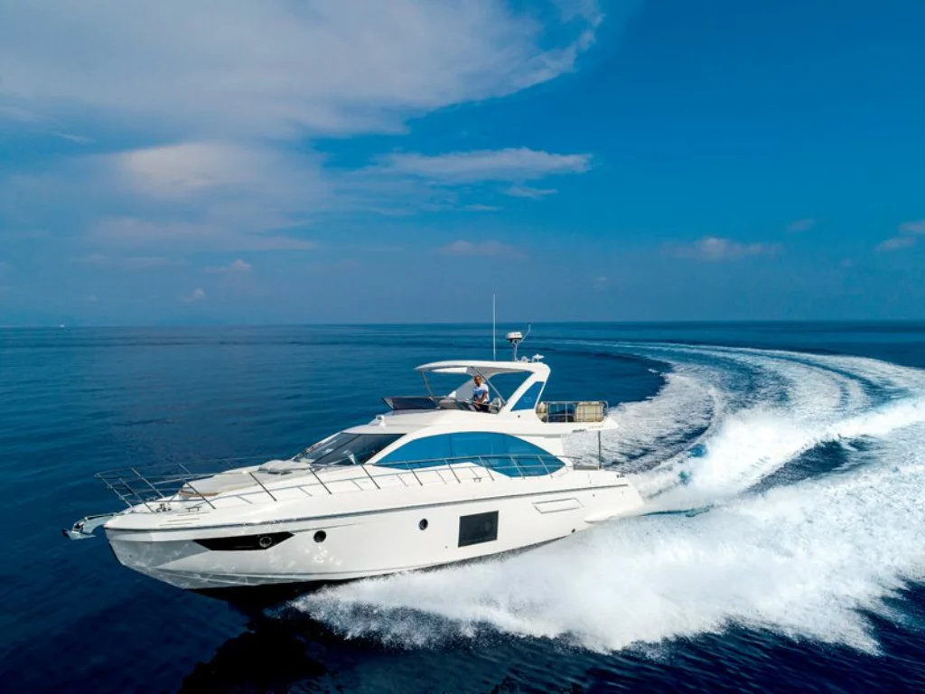 Azimut 55