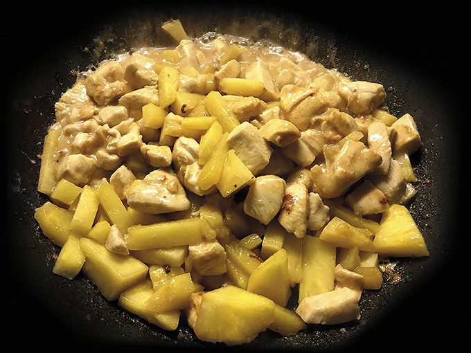 Pollo Al Curry Con Ananas