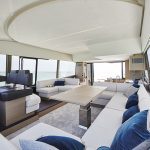 Prestige Yachts 590 Fly