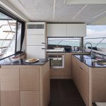 Prestige Yachts 590 Fly