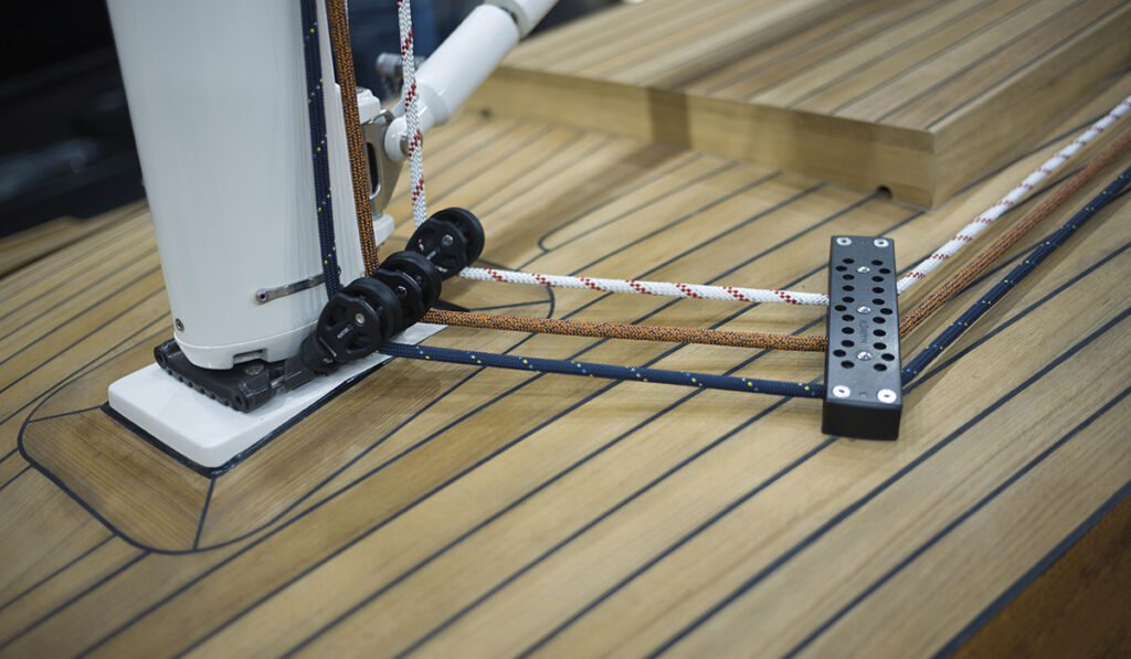 Eagle 38