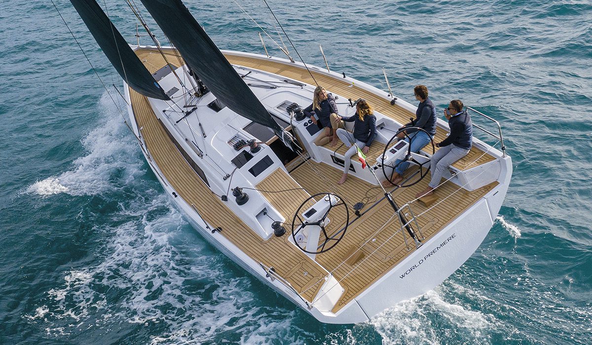 Grand Soleil 44