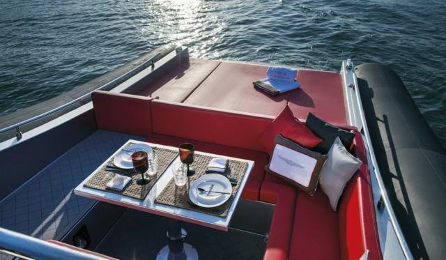 Tornado Yachts T-rib48
