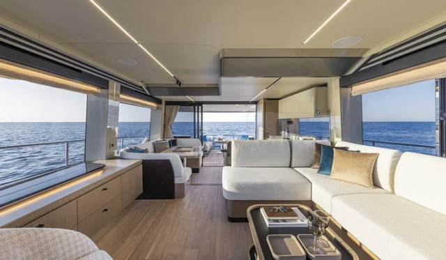 Absolute 60 Fly navetta