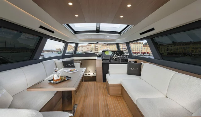 Pardo GT52