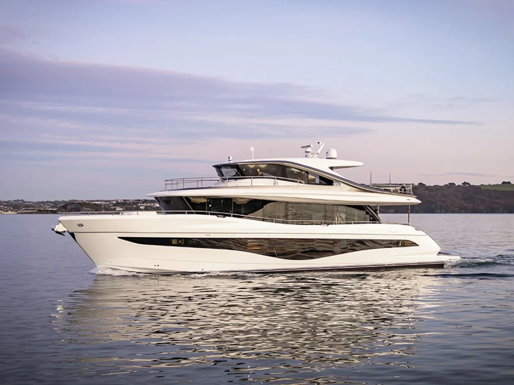 Princess Yachts X80