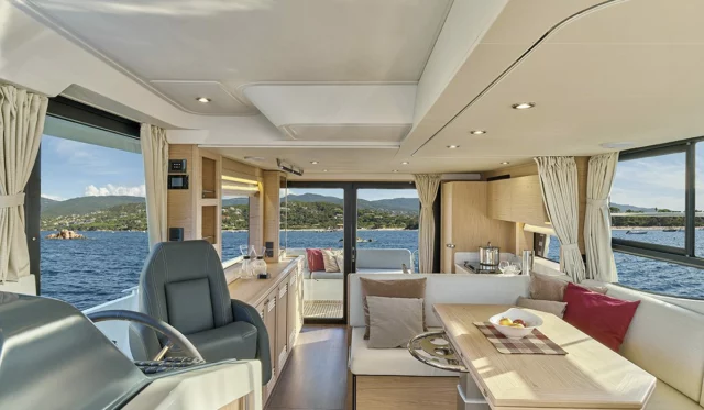 Beneteau Swift Trawler 48
