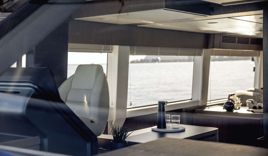 Azimut Magellano 66