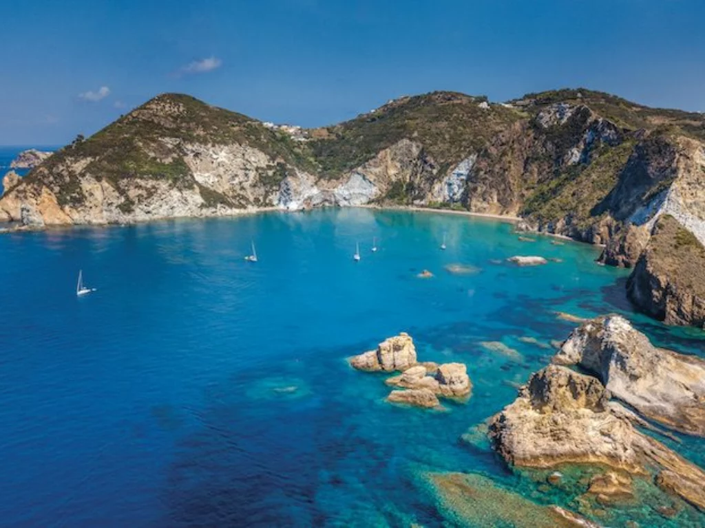 Pontine_Ponza_Faraglioni di Lucia Rosa_PO07_DJI_0448