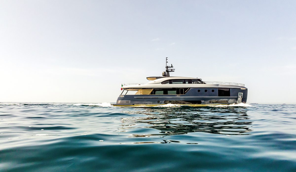 Azimut_Magellano30m