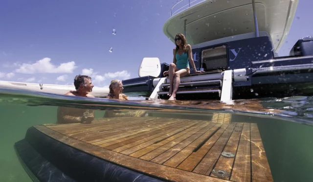 Grand Banks GB85 - Skylounge