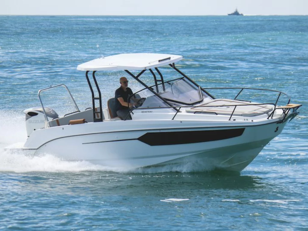 Beneteau Flyer 8