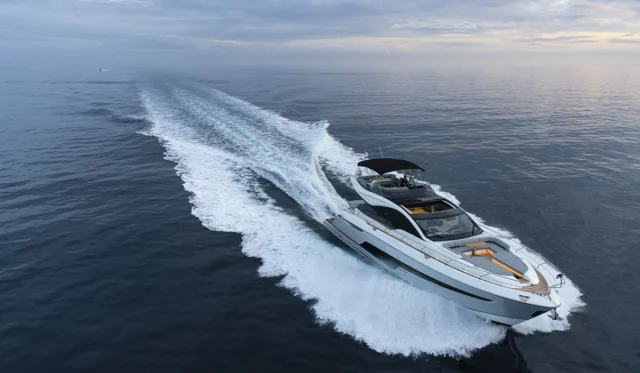 Fairline Phantom 65