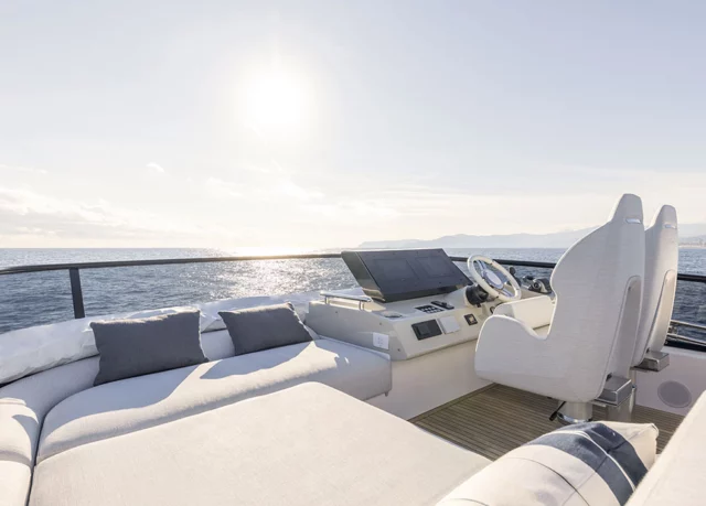 Azimut_S7