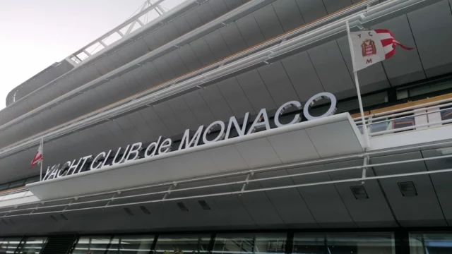 Yacht-club-principato-monaco