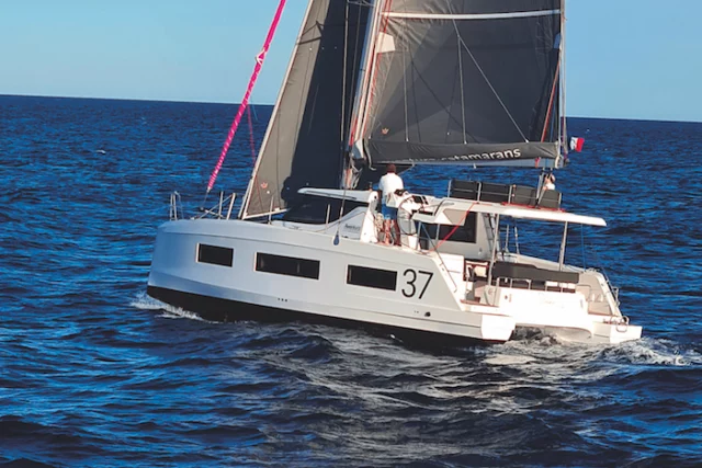 Aventura Catamarans 37