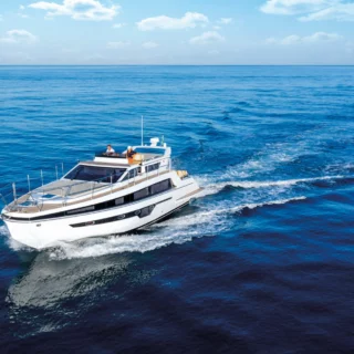 yacht