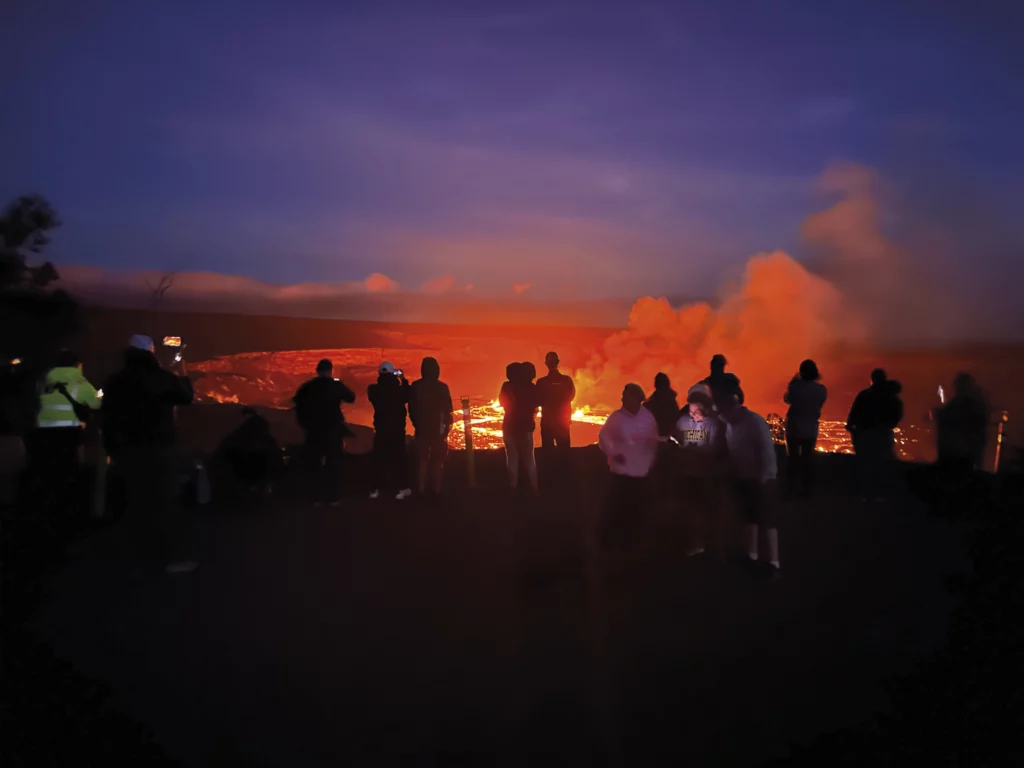 Vulcano - Apertura un mare di fuoco