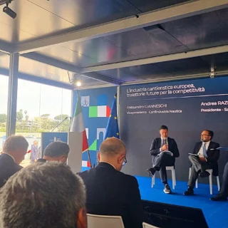 La nautica entra nella 'Serie A' del Made in Italy: Urso riconosce il settore come pilastro dell'economia insieme ad arredo e automotive.