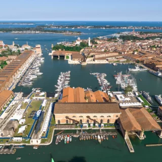 Salone Nautico Venezia 2025: 270 espositori, 300 barche, nautica sostenibile. Dal 29 maggio al 2 giugno all'Arsenale.