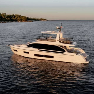 Azimut nomina Europa Yachts in Indonesia e Short Marine in Australia, rafforzando la leadership nel mercato APAC.