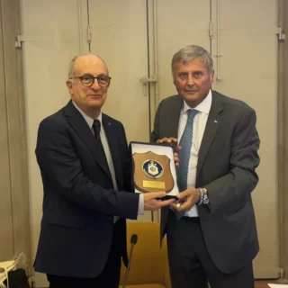 La Crusca e la Lega Navale valorizzano la lingua del mare con un portale dedicato al lessico marinaresco.
