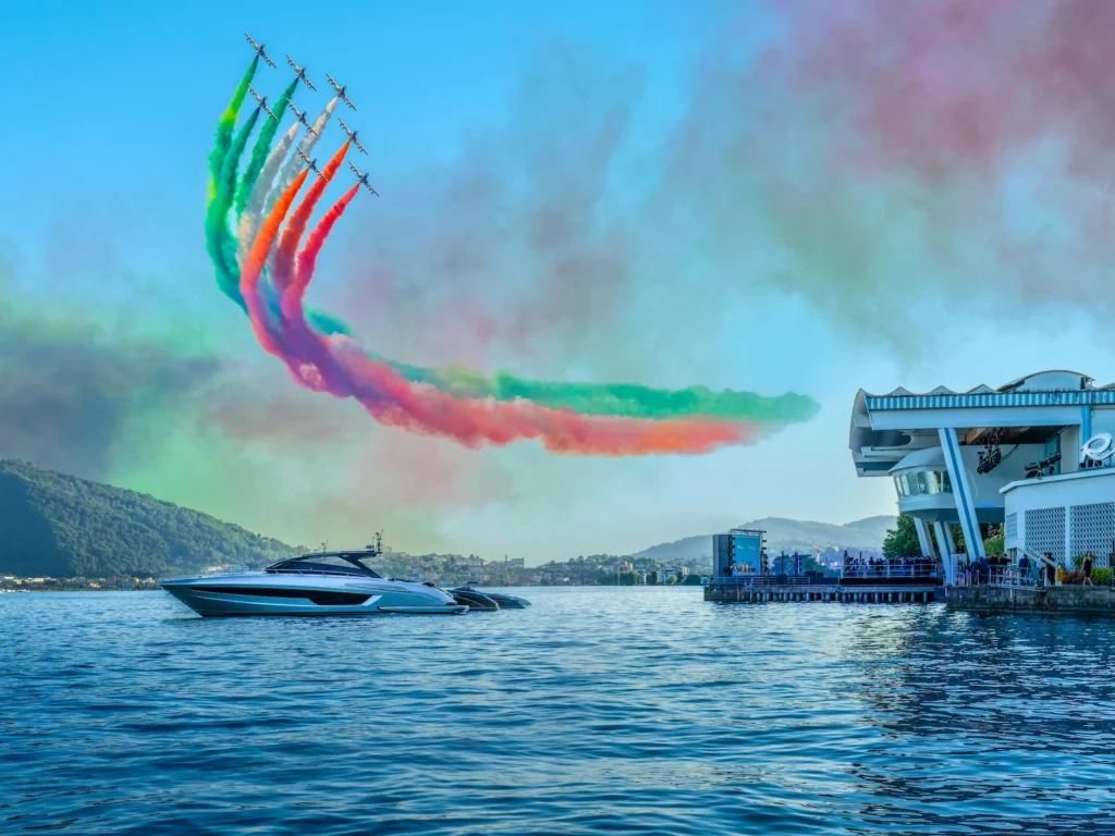 Riva presenta 4 nuovi yacht a Sarnico: Aquariva Special, Riva Cento, Riva 58' Capri e Iseo Super. Evento esclusivo 2025.