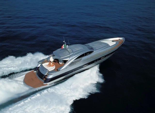 Pershing 88