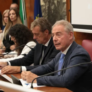 Economia del Mare Italia 2025: 216,7 miliardi di euro, 11,3% del PIL. Crescita del 15,9% e 1,08 milioni di occupati.