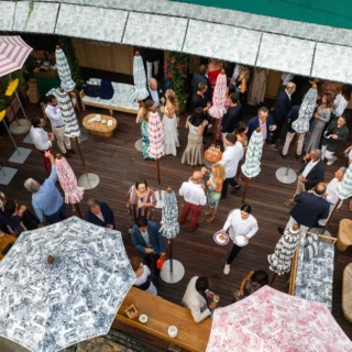 KORA MARINE nuova dealership Azimut Yachts per Nord-Ovest Italia. Inaugurazione a Santa Margherita Ligure con yacht di lusso