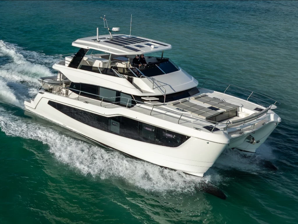 Aquila 50 Yacht debutta in Europa: power cat 15,90m con volumi da superyacht. Cannigione Sardegna, Cannes Festival 2025