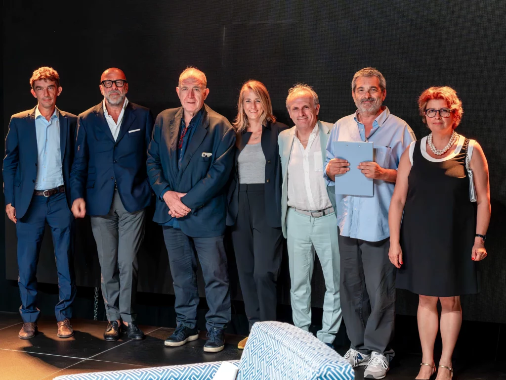 Marina di Loano investe in sostenibilità, energie rinnovabili e progetti integrati per il futuro del mare.