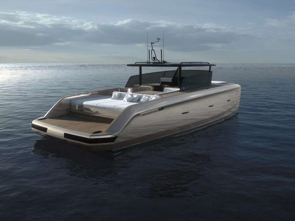 Bluegame svela al Cannes Yachting Festival 2025 il BGF45, multiscafo rivoluzionario con tecnologia foil-assisted.
