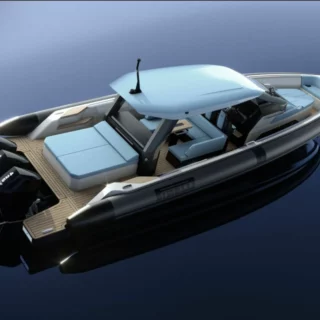 Al Cannes Yachting Festival anteprima mondiale del Pirelli 47 e lo Strider 13 KNT x Sacs con stile e innovazione.