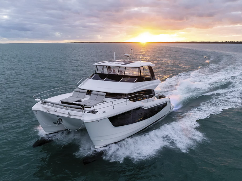 Aquila 50 Yacht
