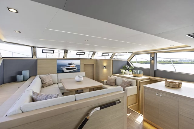 Aquila 50 Yacht
