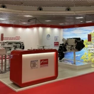 FPT Industrial e Bimotor presentano i motori marini N67 570 EVO e S30 al Cannes Yachting Festival 2025.
