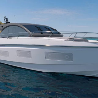 Beneteau svela il Gran Turismo 50, ammiraglia innovativa con design esclusivo e comfort da villa sul mare.